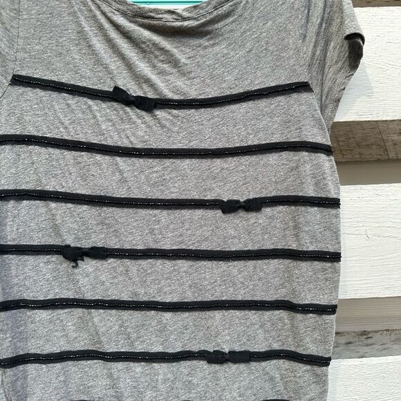 EUC Loft Sequin & Bow Detail Top - Picture 2 of 4